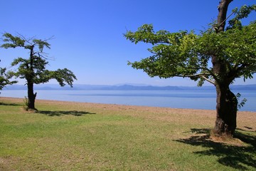 Fototapeta premium 猪苗代湖（福島県・猪苗代町）