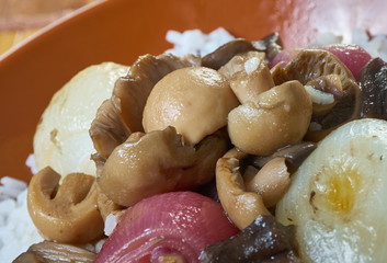 Stifado me Manitaria