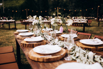 Wedding table decoration rustic style