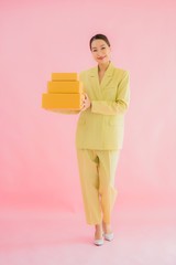 Portrait beautiful young asian woman with parcel box