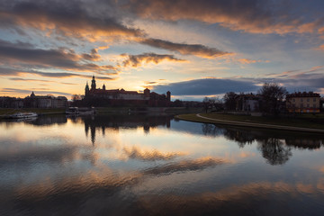 Fototapeta premium Royal Castle Wawel in Cracow in sunrise time.