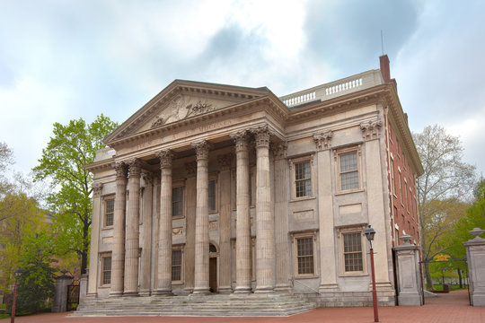 The First Bank of the United States at the Independence National Historical Park in Philadelphia.