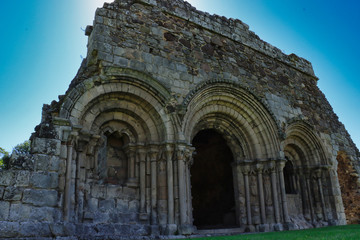 Fototapeta premium Ornate Arches with sun behind