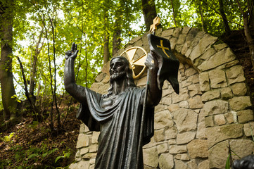 Obraz premium Statue of Jesus Christ on the Way of the Cross