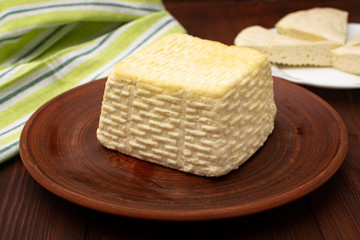 Homemade cottage cheese, cheese. Milk products.