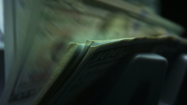 Automatic equipment for calculation paper money. Currency counting machine