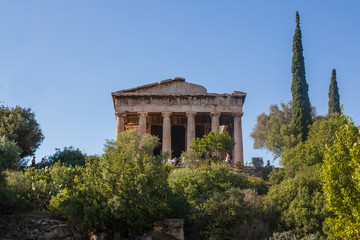 Fototapeta na wymiar temple of apollo patroos athens