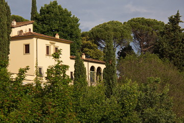 Fototapeta na wymiar Residential house in Florence, Tuscany, Italy, Europe 