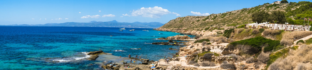 Fototapeta na wymiar panoramic view of a beautiful bay, beach on Mallorca, Spain