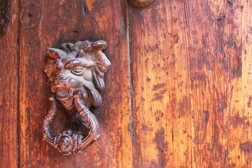 Puerta de Le&oacute;n