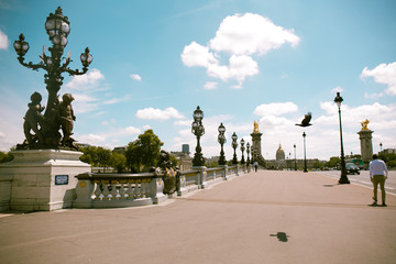 Puente Alejandro III