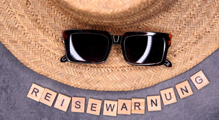 Flat Lay mit dem Wort 