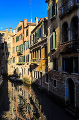Obraz na płótnie Canvas Streets, canals and architecture of Venice.