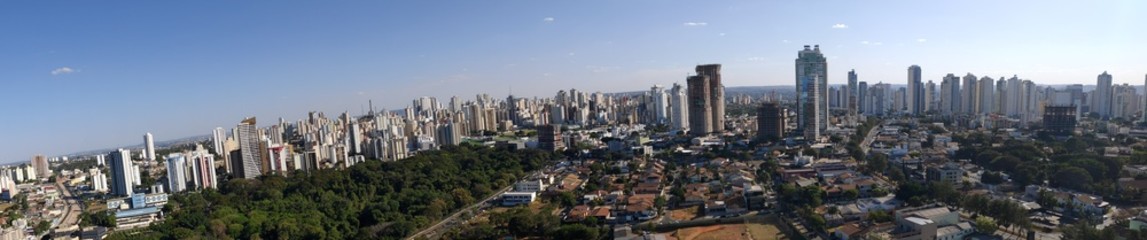 Fototapeta na wymiar Panoramic view of the city of Goiânia