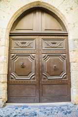 Porte d'entrée en bois massif	