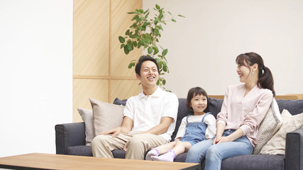 家族団らんのイメージ