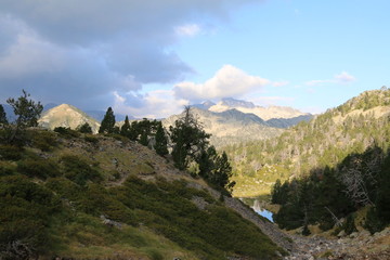 Naklejka premium Le lac inférieur du Bastan vu dans haut