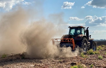 Fototapeta premium massey ferguson and tmc cancela at work