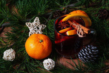 Mulled wine with aromatic spices