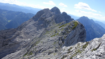 Ges&auml;use&uuml;berschreitung