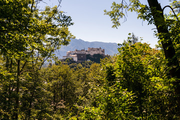 Festung Hohensalzburg in Salzburg Österreich vom Kapuzinerberg
