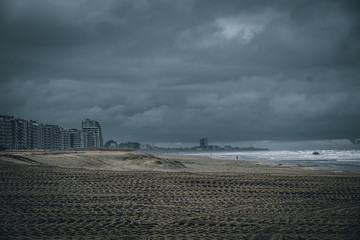 Nieuwpoort - storm on sea