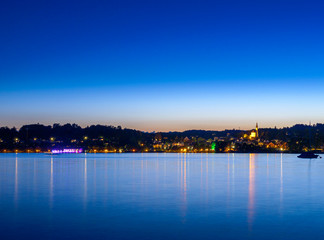 Nachthimmel am Starnberger See, Starnberg, Bayern Deutschland