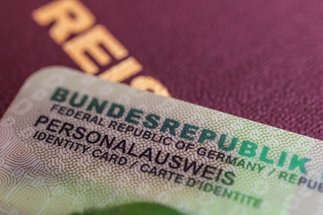 digitaler Personalausweis in Deutschland - obrazy, fototapety, plakaty