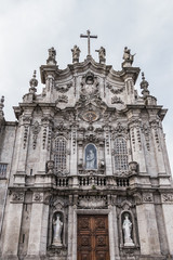 Fototapeta premium Church of the Venerable Third Order of Nossa Senhora do Carmo (Igreja do Carmo, XVIII century) located at the intersection between Carlos Alberto Square and Rua do Carmo. Porto, Portugal.