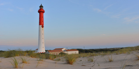 Panoramique phare de la Coubre en soirée (17390 La Tremblade), Charente-Maritime en Nouvelle-Aquitaine, France © didier salou