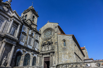 Fototapeta premium Architectural fragments of Porto Church of Saint Francis (Igreja de Sao Francisco, 1410) - a fine example of Gothic architecture in the city. Porto, Portugal.