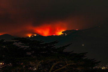 Salinas River Fire from Monterey, night of 08/16/2020