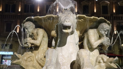 Fontana Piazza del Popolo Pesaro