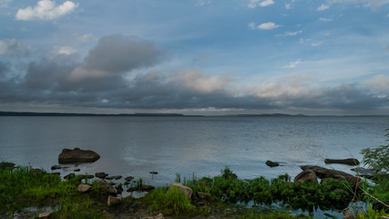 Lake in Oklahoma with plateau mountains in the distance