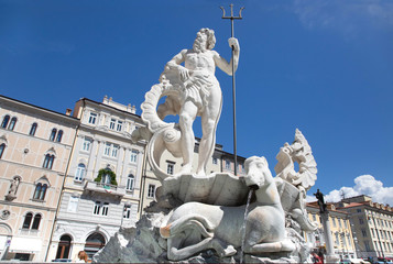 Fontana del Nettuno -attrazioni turistiche a Trieste
