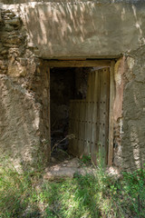 Fototapeta na wymiar wooden door of a farmhouse