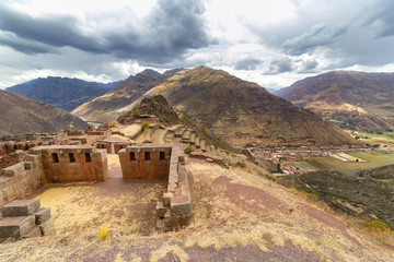 The ruins of the ancient Inca city of Pisac, Peru. - obrazy, fototapety, plakaty