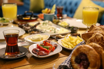 breakfast table turkish style
