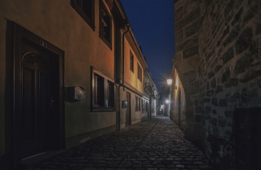 Erfurter Altstadtgasse bei Nacht