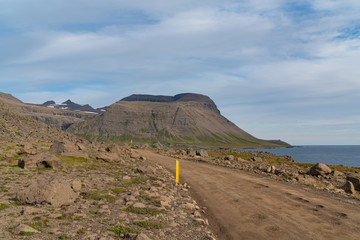 Djupavik Bucht und Ort in den Westfjorden auf Island