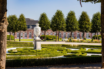 Schloss und Gartenanlagen Schwetzingen 2