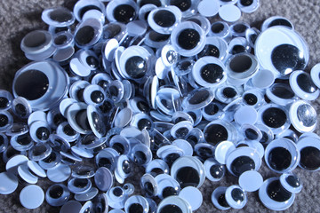 Various sized googly eyes