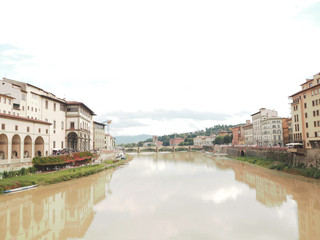 Fototapeta na wymiar フィレンツェの運河