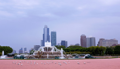 chicago skyline with fountain in foreground