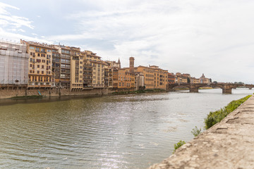 Fototapeta premium Fluss Arno in Florenz