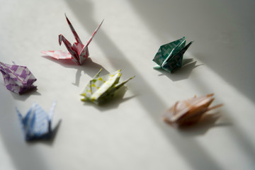 数羽の折り鶴