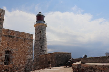 キューバのハバナの運河の入り口のモロ城
Castillo De Los Tres Reyes Del...