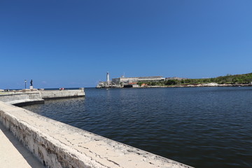 キューバのハバナ、海からの運河への入り口、サン・サルバドル・デ・ラ・プンタ要塞
Castillo de San Salvador de la Puntaからの景色