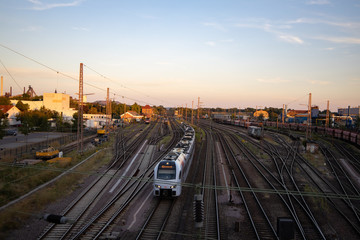 Fototapeta na wymiar Bahn, Bahnhof, Sonnenuntergang, Gleise,Train, station, sunset, tracks