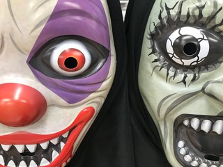 ハロウィン用のホラーマスク